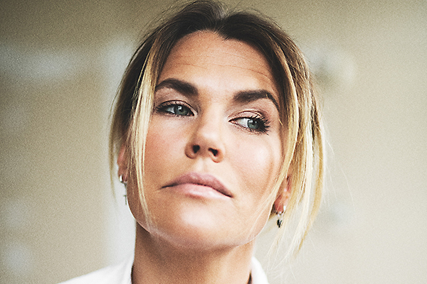 Mia Skäringer